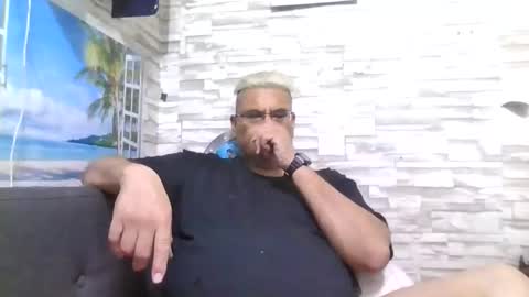 A online show from 11/26/25, 08:48