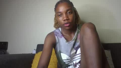 Snapshot of attained_option chatting on 12/02/25, 03:23 attained online show from 12/02/25, 03:23