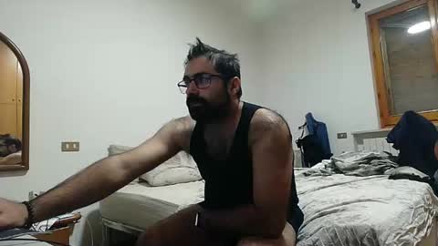 Snapshot of attila85 chatting on 10/30/25, 11:05 Bleakw85 online show from 10/30/25, 11:05