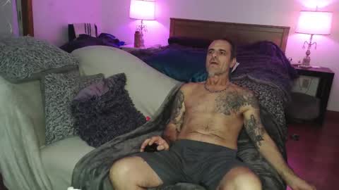 Snapshot of aubreeskinkyplayroom chatting on 10/11/25, 01:53 Aubree Shae online show from 10/11/25, 01:53