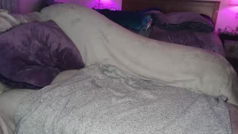 Snapshot of aubreeskinkyplayroom chatting on 10/15/25, 03:28 Aubree Shae online show from 10/15/25, 03:28