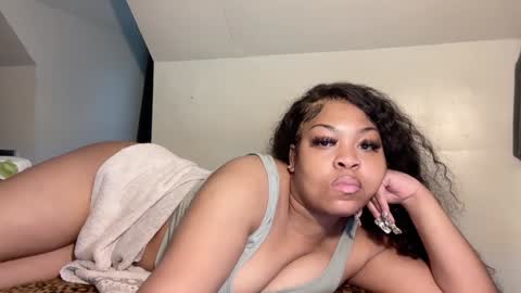 aunyxxx online show from 01/01/25, 08:58