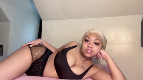 aunyxxx online show from 02/03/25, 06:17