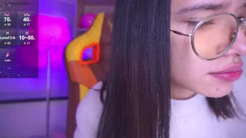 Snapshot of aura_rouss chatting on 11/29/25, 12:57 aura_rouss online show from 11/29/25, 12:57