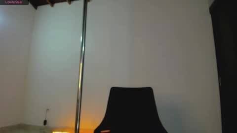 aura online show from 05/17/26, 08:01