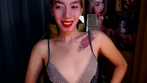 Miss awra online show from 02/12/25, 03:40
