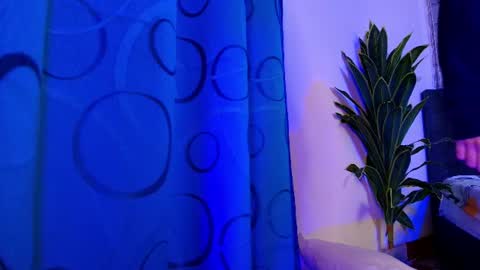 auralis_lux online show from 07/24/26, 12:25