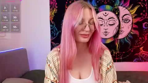 Aurea Filix online show from 09/12/25, 08:47