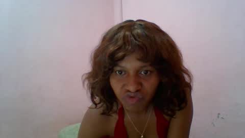 Snapshot of aurelia107 chatting on 06/02/26, 11:29 aurelia107 online show from 06/02/26, 11:29