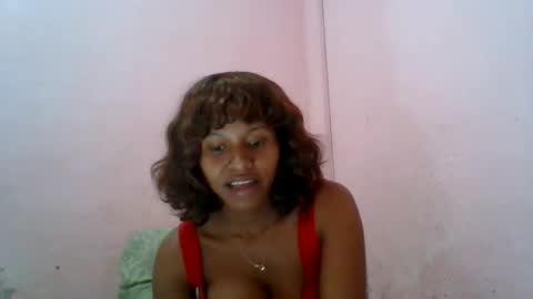 Snapshot of aurelia107 chatting on 06/12/26, 03:00 aurelia107 online show from 06/12/26, 03:00