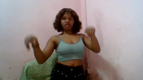 Snapshot of aurelia107 chatting on 06/13/26, 10:08 aurelia107 online show from 06/13/26, 10:08