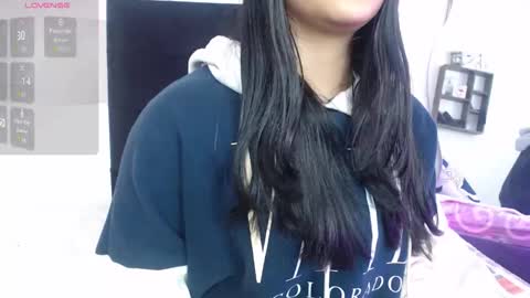 aurelynegp online show from 09/10/25, 11:21