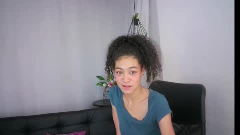 Snapshot of aurora_ath chatting on 01/22/25, 03:31 Aurora ath online show from 01/22/25, 03:31