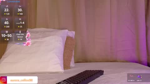 aurora_collins08 online show from 02/21/25, 06:26
