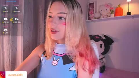 Snapshot of aurora_doll1 chatting on 11/08/25, 12:22 A U R O R A online show from 11/08/25, 12:22