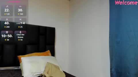 Snapshot of aurora_doll23 chatting on 01/06/26, 01:20 Aurora doll23 online show from 01/06/26, 01:20