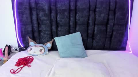 AURORA online show from 06/11/26, 02:48