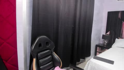 AURORA online show from 09/09/25, 10:59