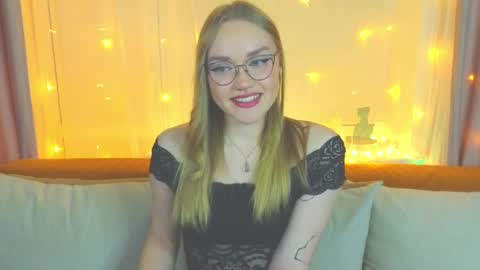 Kate online show from 01/31/25, 04:06
