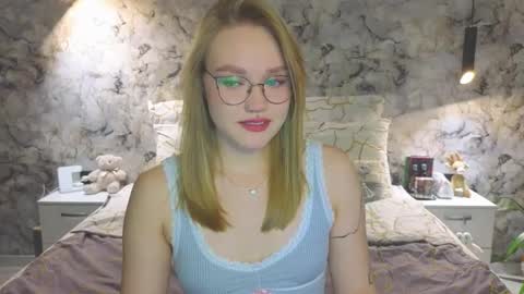 Kate online show from 10/26/25, 05:52