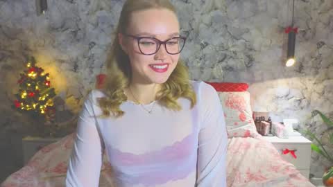 Kate online show from 12/17/25, 05:08