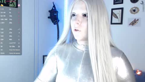 Snapshot of aurora_hotter chatting on 10/28/25, 08:00 Miss A Fansly - Auroradomina1 online show from 10/28/25, 08:00