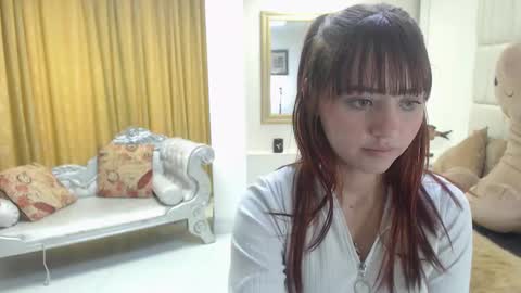 aurora jones  online show from 09/11/25, 08:09