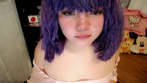 cute online show from 02/09/25, 12:28