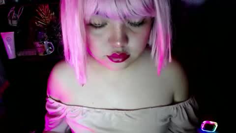 cute online show from 09/13/25, 02:00