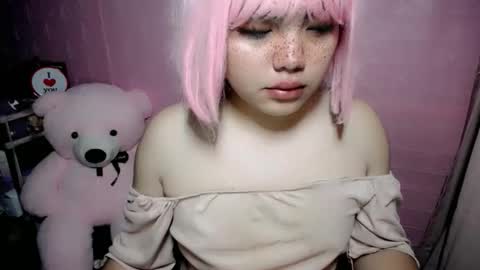 Snapshot of aurora_more chatting on 11/20/25, 08:30 cute online show from 11/20/25, 08:30