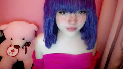 cute online show from 05/01/26, 11:37