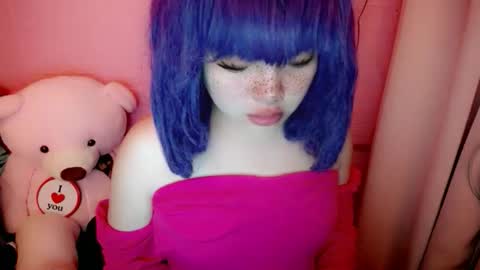 cute online show from 05/04/26, 01:51