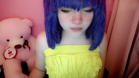 cute online show from 05/30/26, 11:46