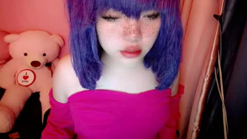 cute online show from 07/22/26, 09:39