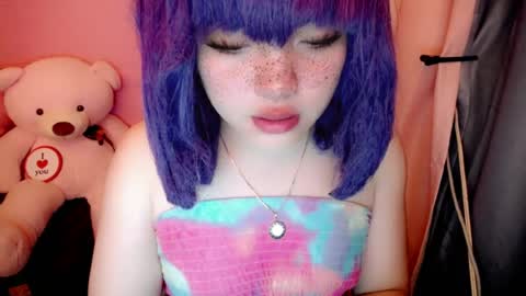 cute online show from 08/02/26, 03:38