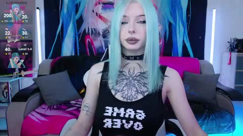 AURORA NATSUKI online show from 04/25/26, 12:08