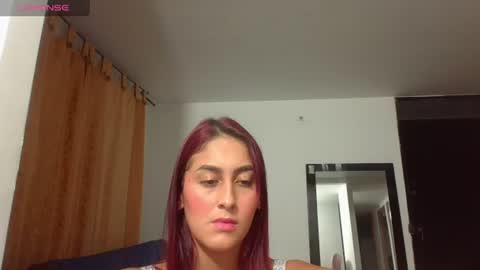 aurora petit online show from 06/16/26, 04:59