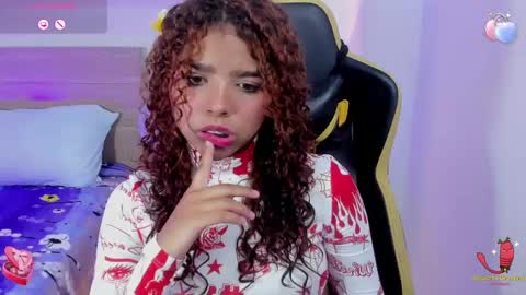 aurora_rodriguez online show from 01/02/25, 03:29