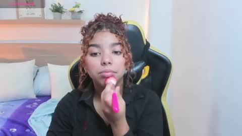 aurora_rodriguez online show from 01/10/25, 12:15
