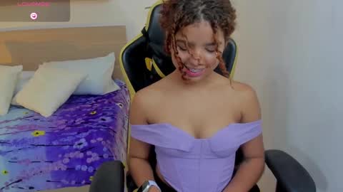 aurora_rodriguez online show from 01/14/25, 03:15