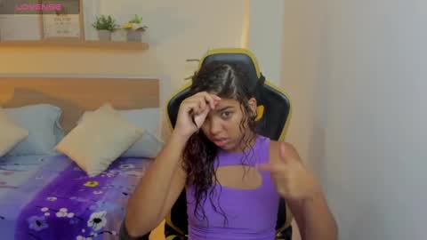 aurora_rodriguez online show from 01/15/25, 12:15