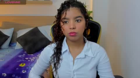 aurora_rodriguez online show from 02/06/25, 12:16