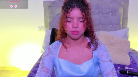 aurora_rodriguez online show from 03/09/25, 02:43