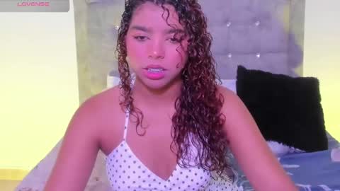 aurora_rodriguez online show from 03/12/25, 02:52
