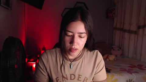 Aurora  online show from 05/25/26, 02:28