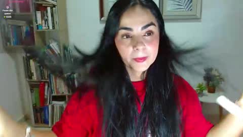 Snapshot of aurora_williams1 chatting on 01/17/25, 11:29 Aurora online show from 01/17/25, 11:29