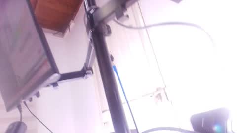 auroraa_miller online show from 10/11/25, 11:53