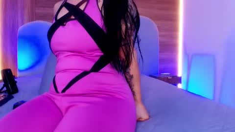 auroraa_miller online show from 06/12/26, 03:05