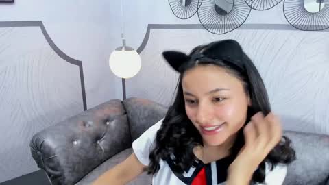Snapshot of auroragracce chatting on 04/20/26, 01:58 AuroraGracce online show from 04/20/26, 01:58