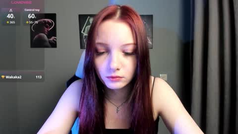 Snapshot of aurorakanie chatting on 03/18/26, 04:54 aurorakanie online show from 03/18/26, 04:54